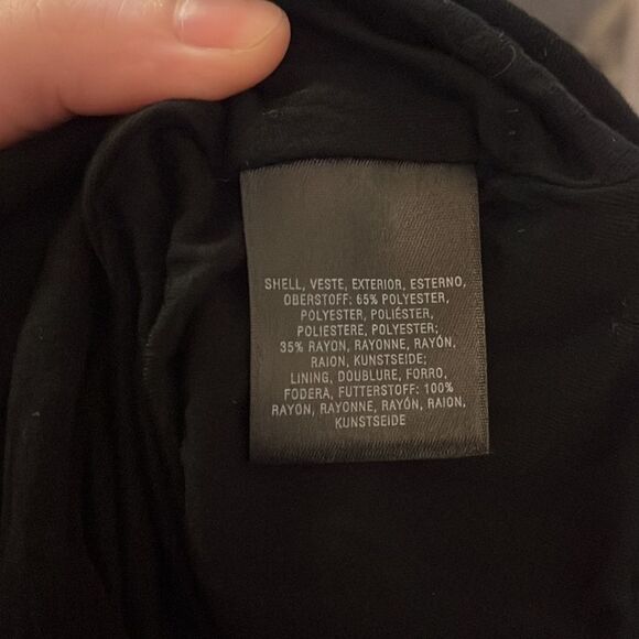 Maeve Women's Black Pleated Mini Skirt size small - Picture 3 of 3